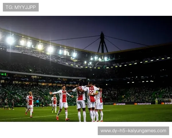 巴萨女足8球狂胜！阿莱克桑德里梅开二度震撼全场